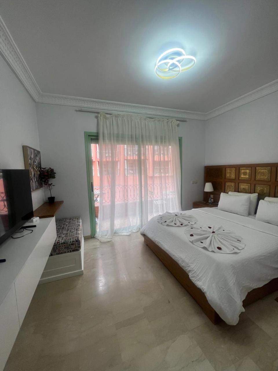 Apartment Bel Meuble Avec Piscine, L'hivernage A Marrakech